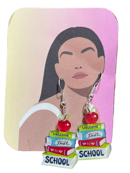 Aretes Maestra varios