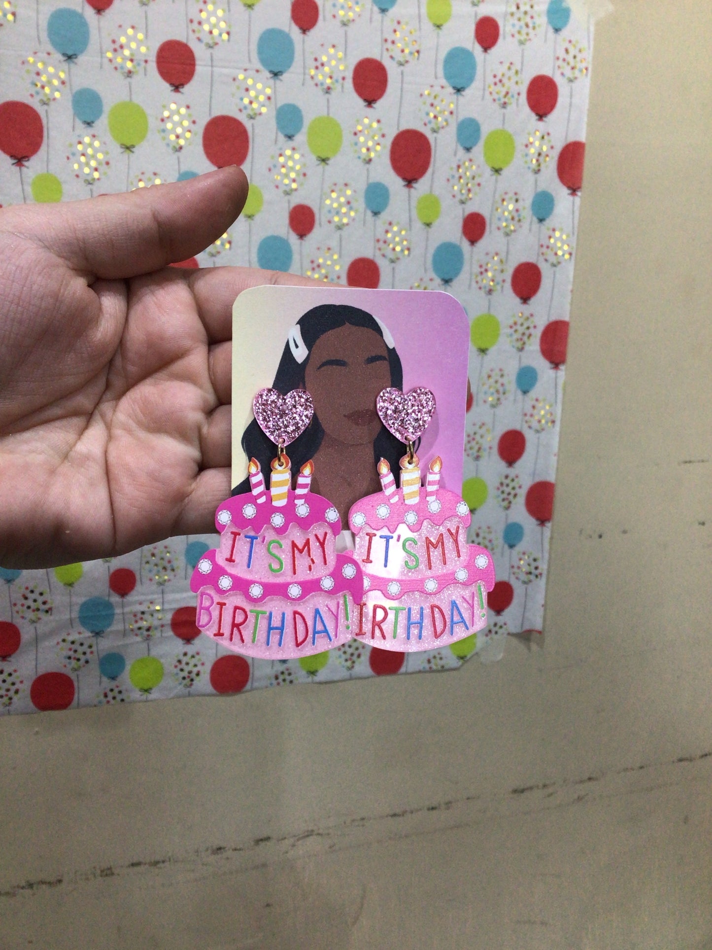 Aretes Birthday